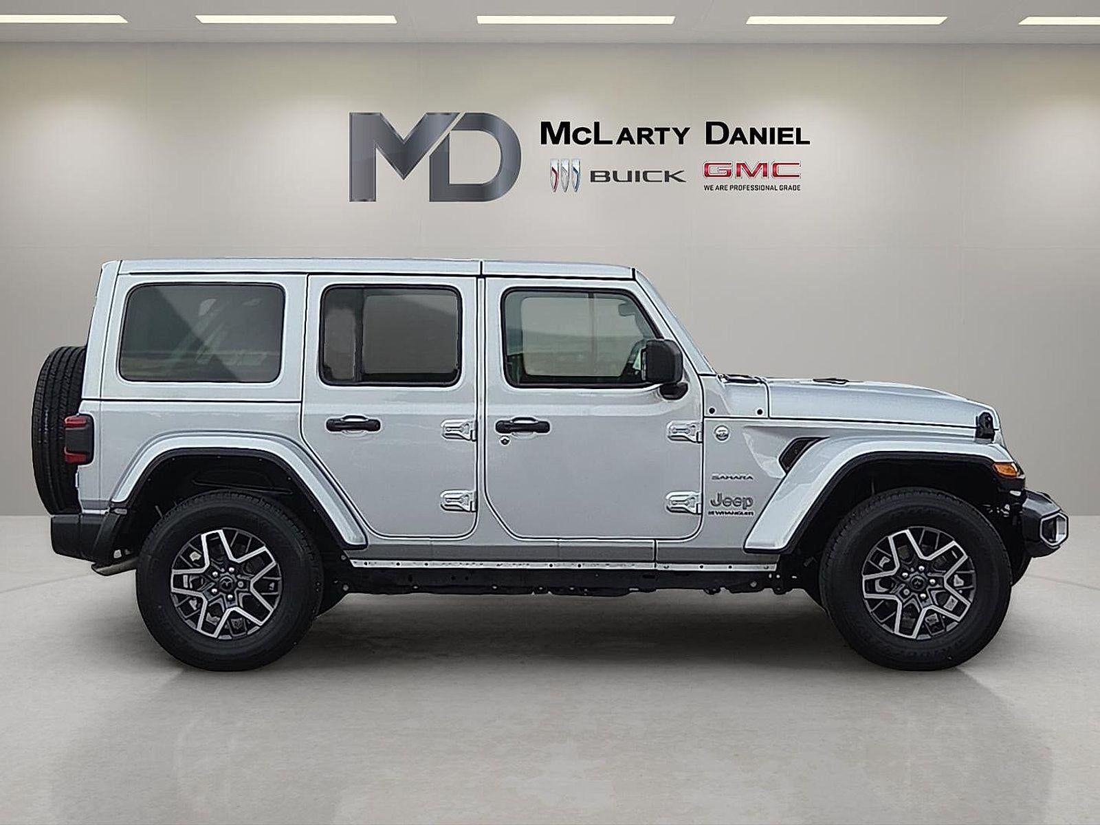 2024 Jeep Wrangler 4-Door Sahara 4x4