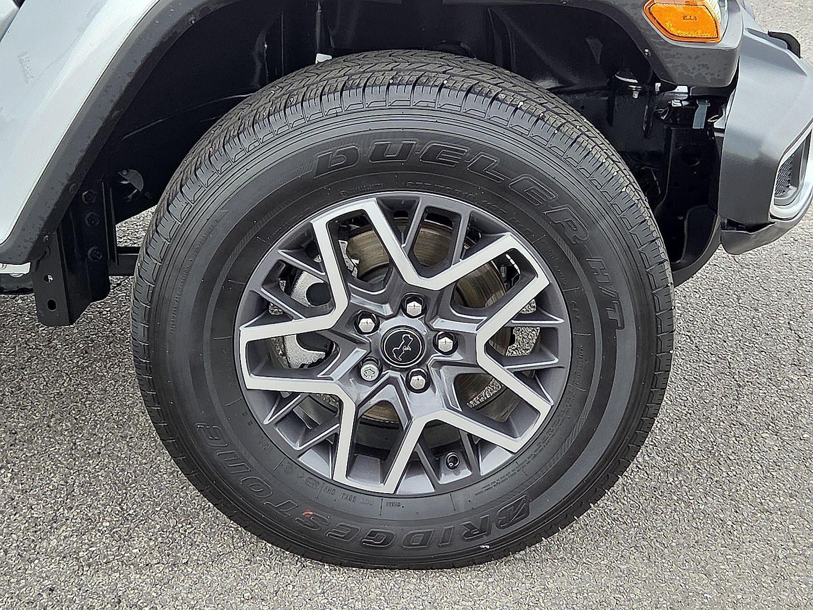2024 Jeep Wrangler 4-Door Sahara 4x4