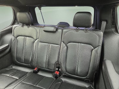 2023 Jeep Grand Wagoneer Base