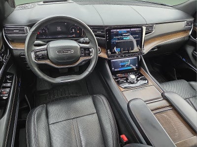 2023 Jeep Grand Wagoneer Base