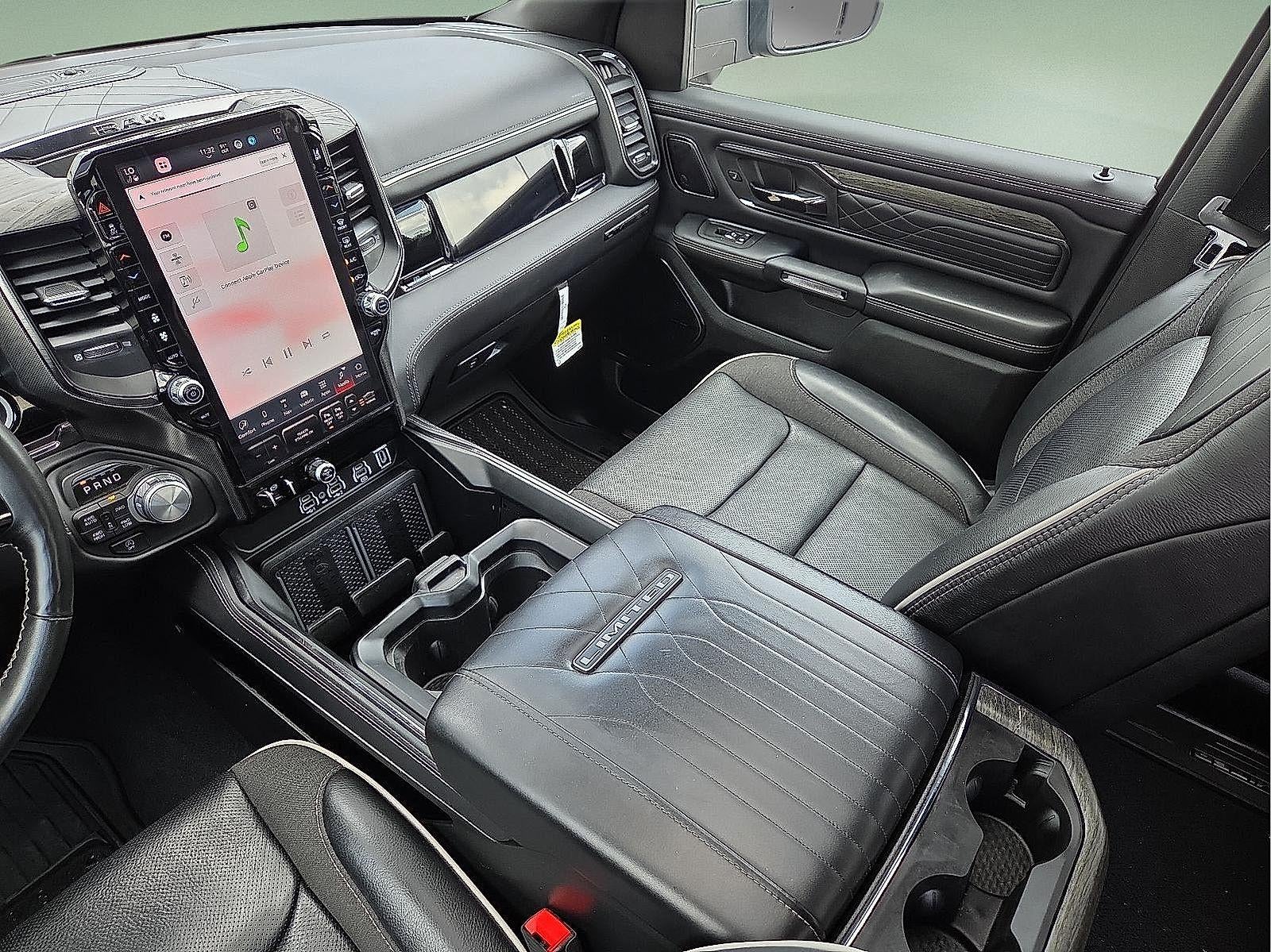 2025 RAM 1500 Limited Crew Cab 4x4 5'7" Box
