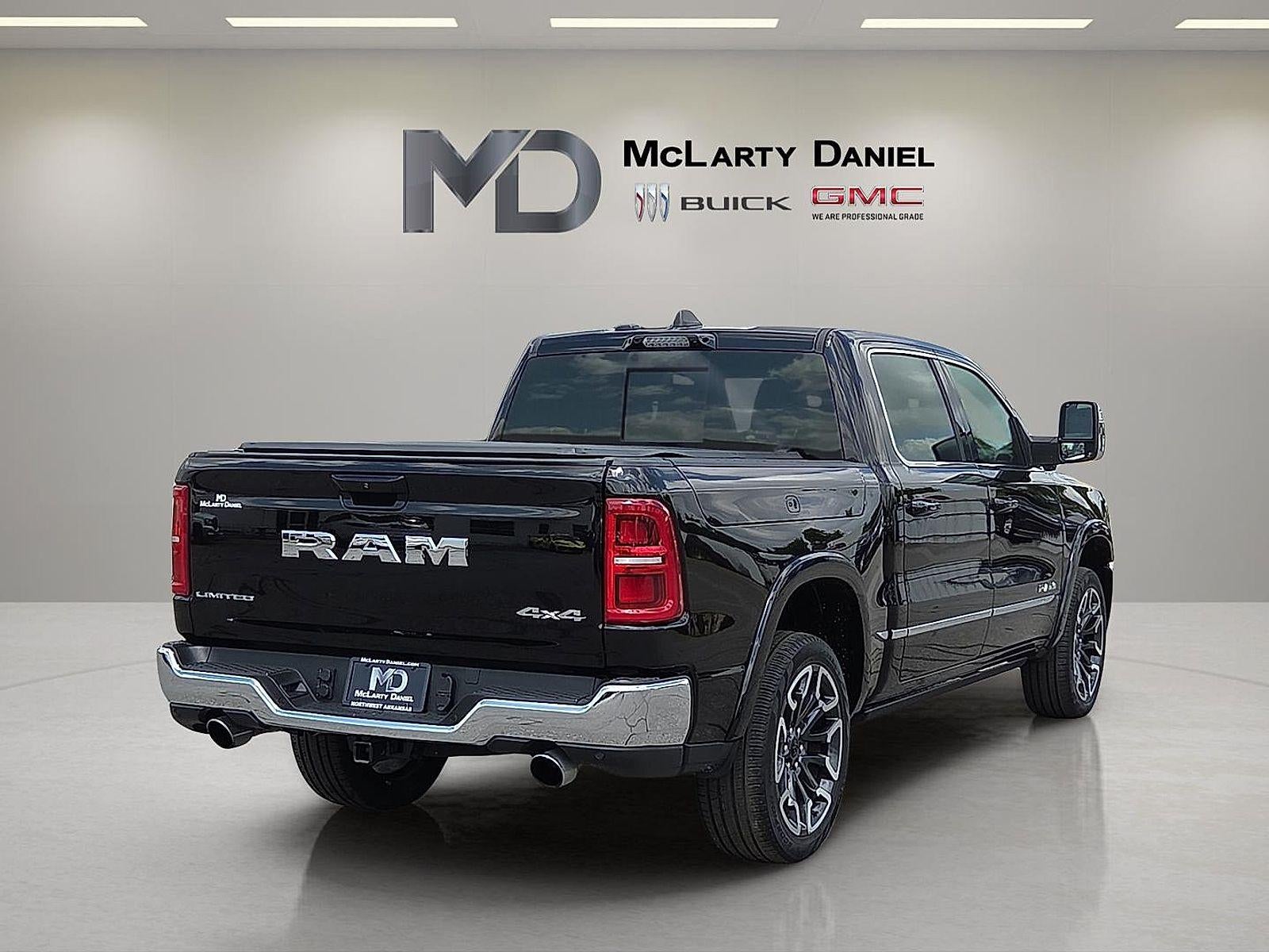 2025 RAM 1500 Limited Crew Cab 4x4 5'7" Box