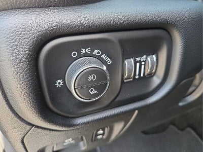 2021 RAM 1500 Laramie Crew Cab 4x4 5'7" Box