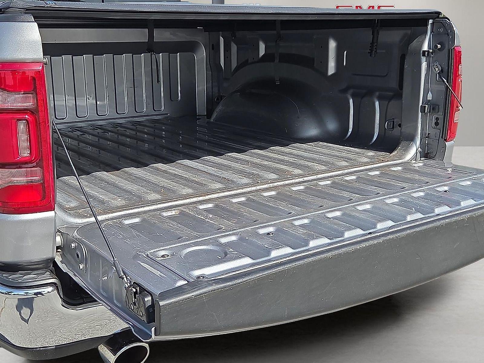 2021 RAM 1500 Laramie Crew Cab 4x4 5'7" Box