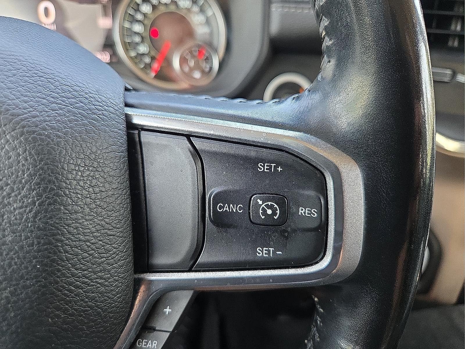 2021 RAM 1500 Laramie Crew Cab 4x4 5'7" Box