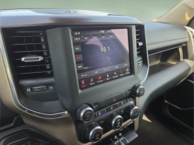 2021 RAM 1500 Laramie Crew Cab 4x4 5'7" Box