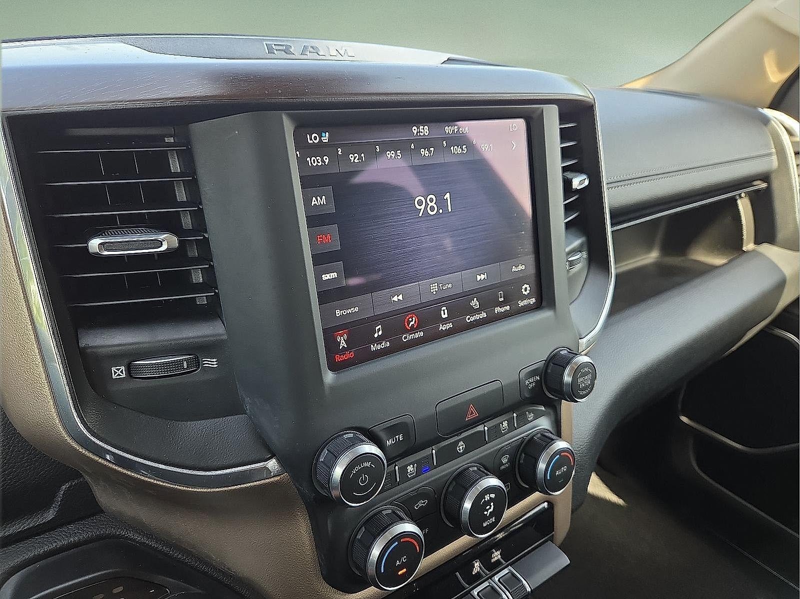 2021 RAM 1500 Laramie Crew Cab 4x4 5'7" Box