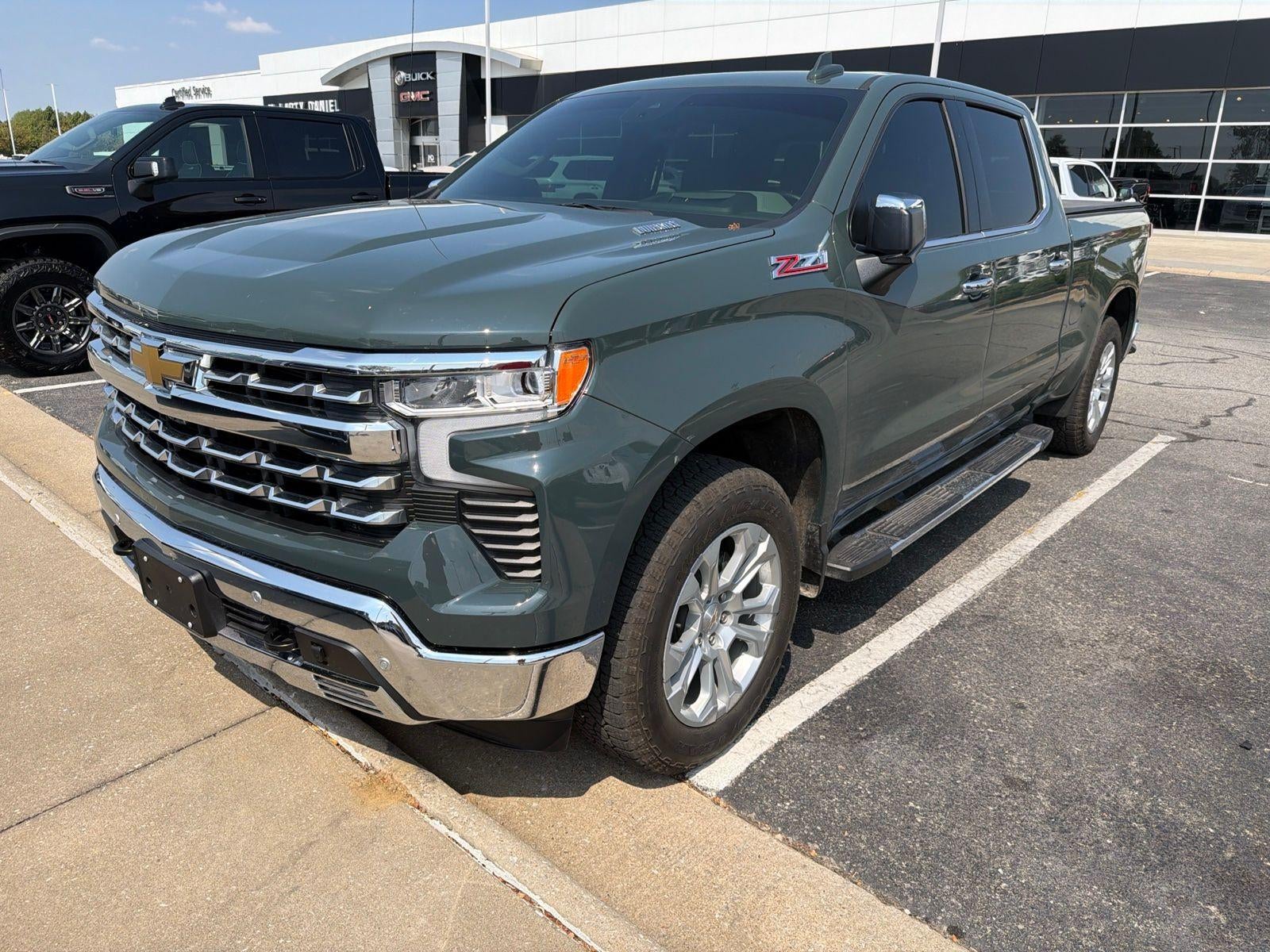 2025 Chevrolet Silverado 1500 LTZ