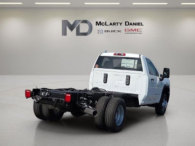 2026 GMC Sierra 3500 HD Chassis Cab Pro