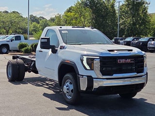 2026 GMC Sierra 3500 HD Chassis Cab Pro