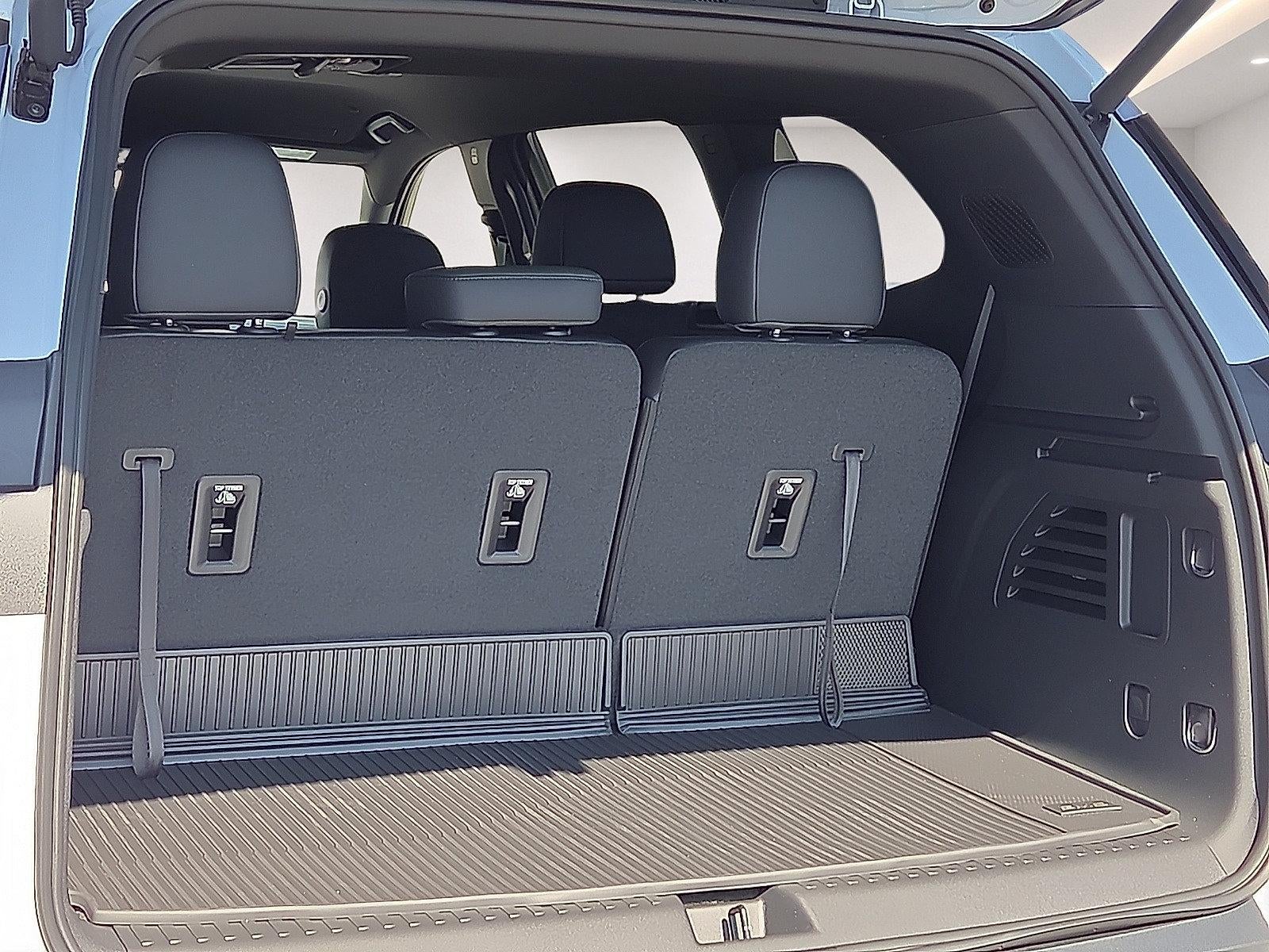 2027 GMC Acadia AT4