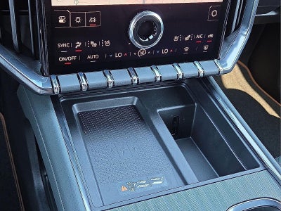 2027 GMC Acadia AT4