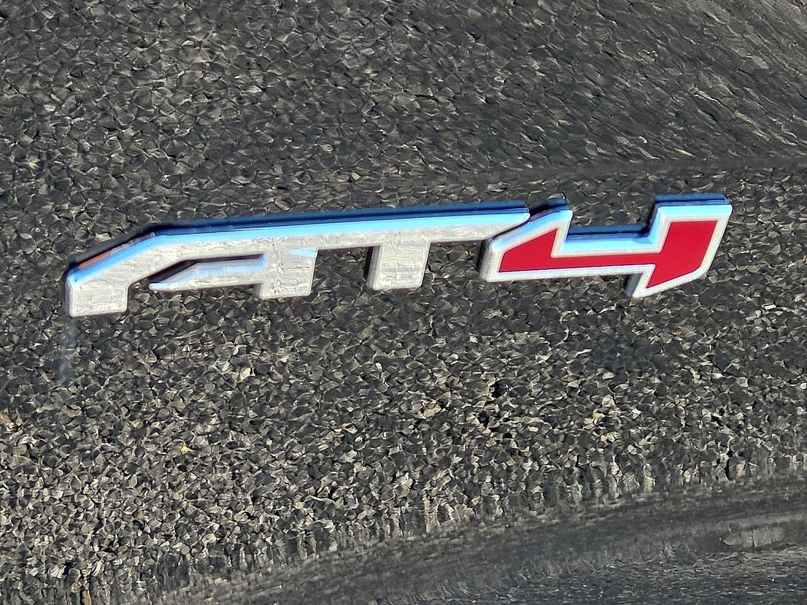 2027 GMC Acadia AT4