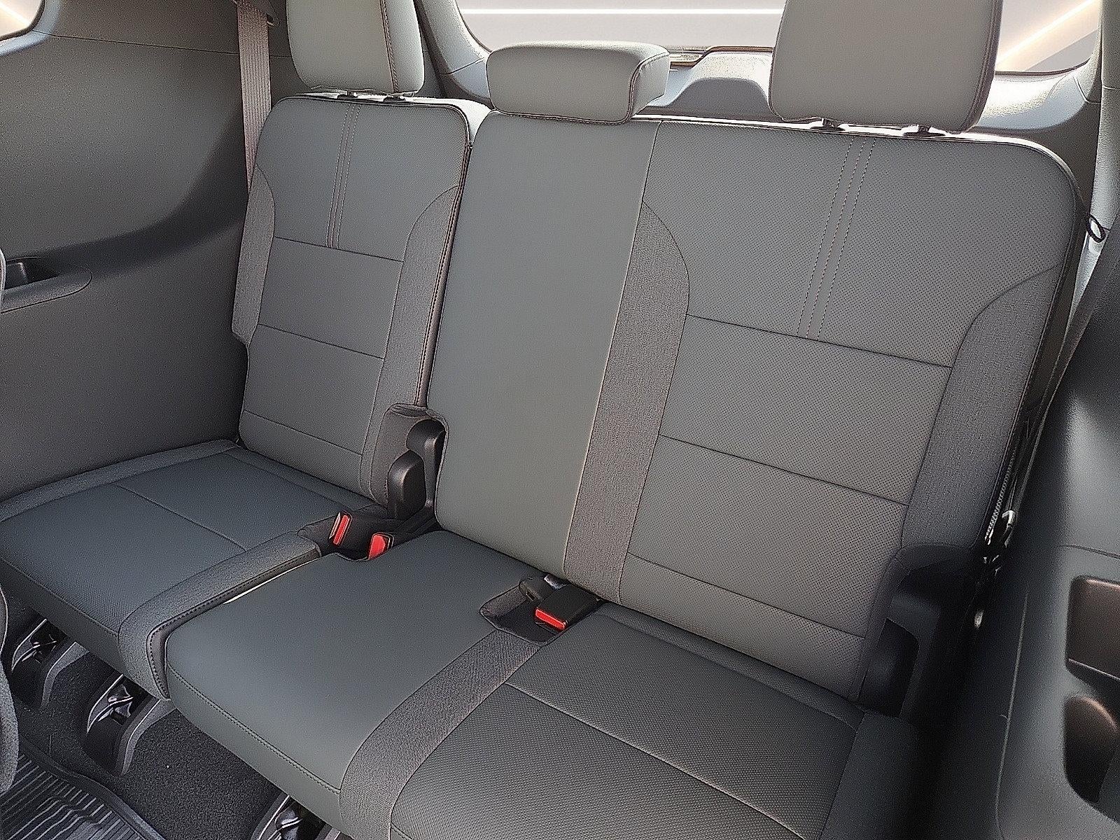 2027 GMC Acadia AT4