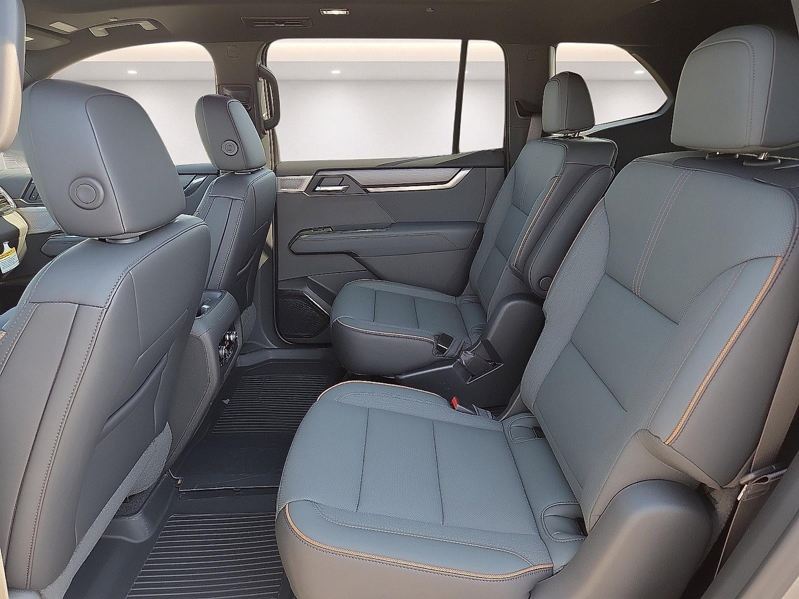 2027 GMC Acadia AT4