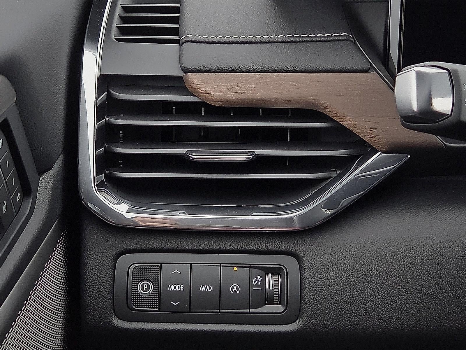 2027 GMC Acadia Denali Ultimate