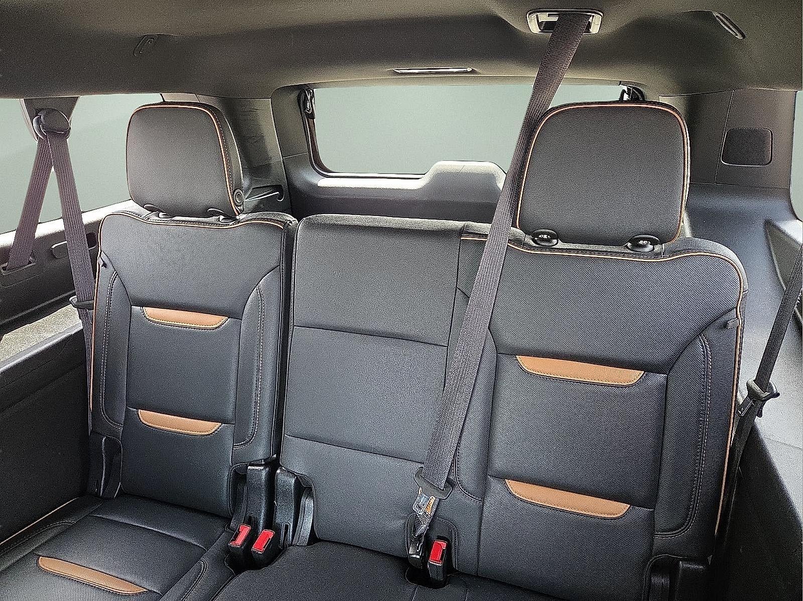 2023 GMC Yukon XL AT4