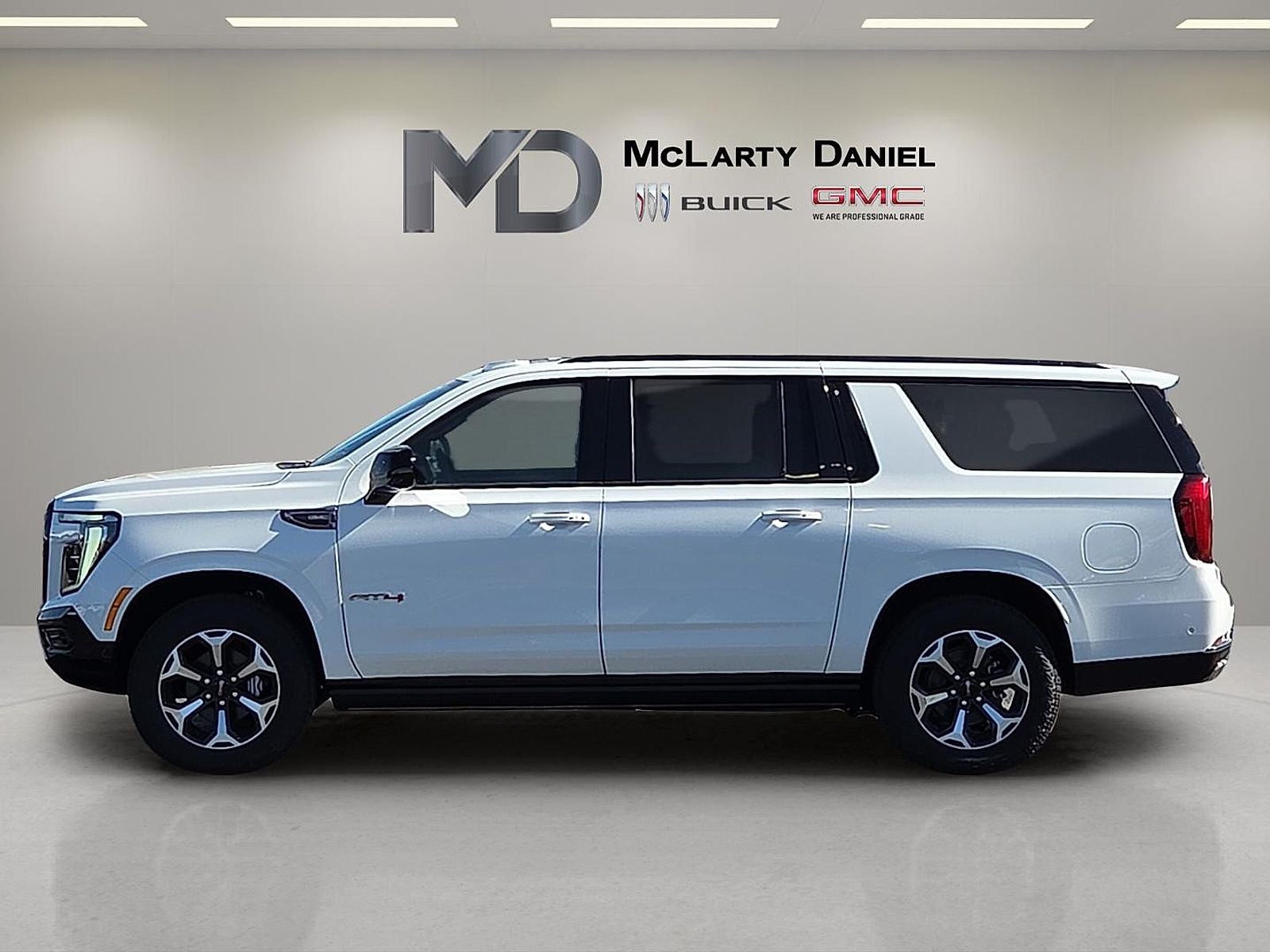 2026 GMC Yukon XL AT4