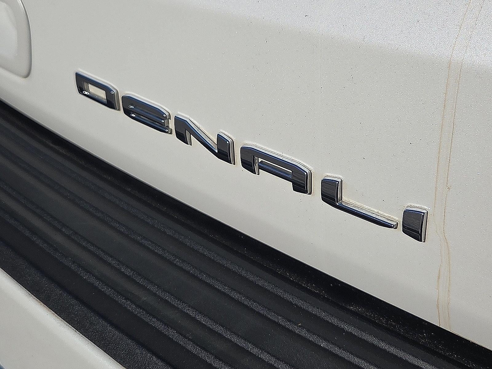 2022 GMC Yukon XL Denali