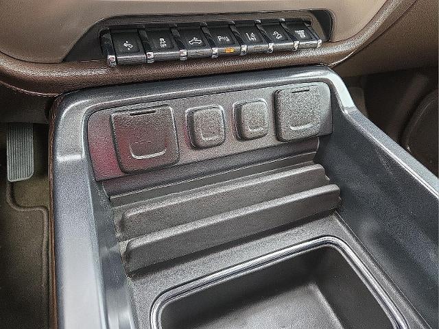 2017 GMC Sierra 2500 HD Denali