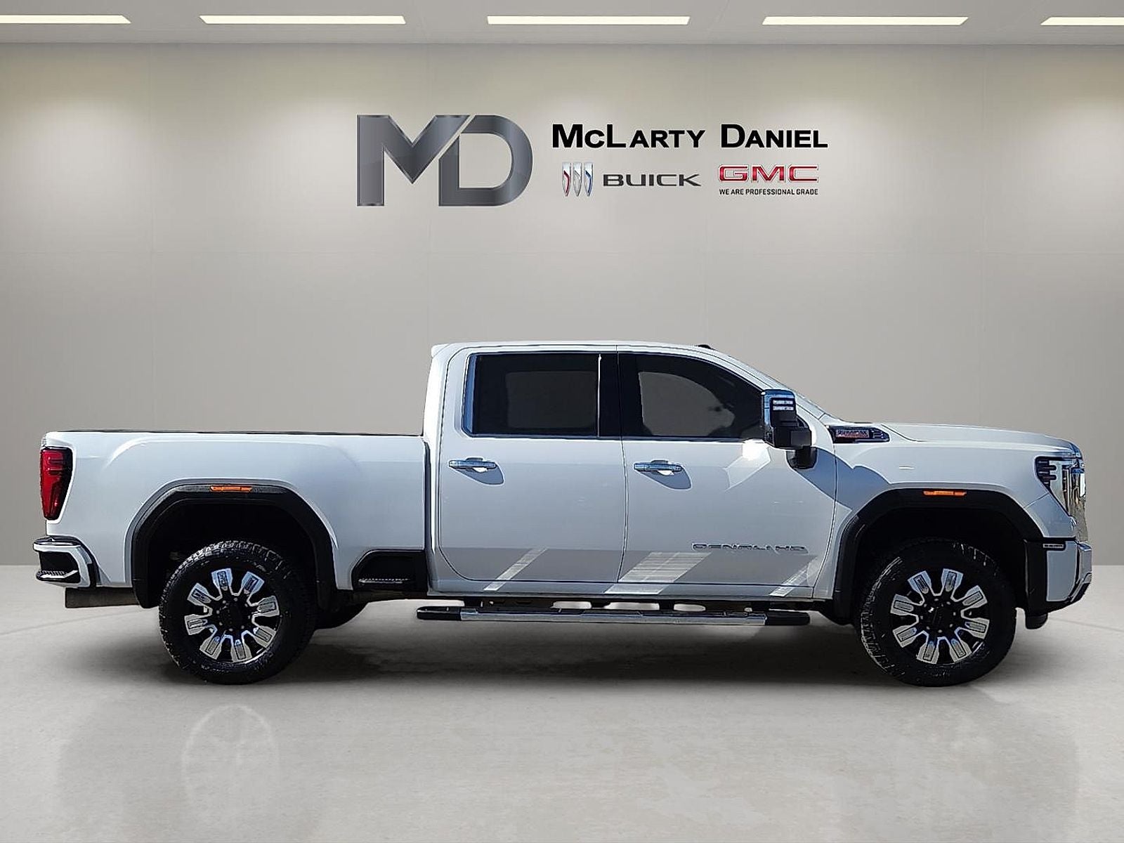 2024 GMC Sierra 3500 HD Denali