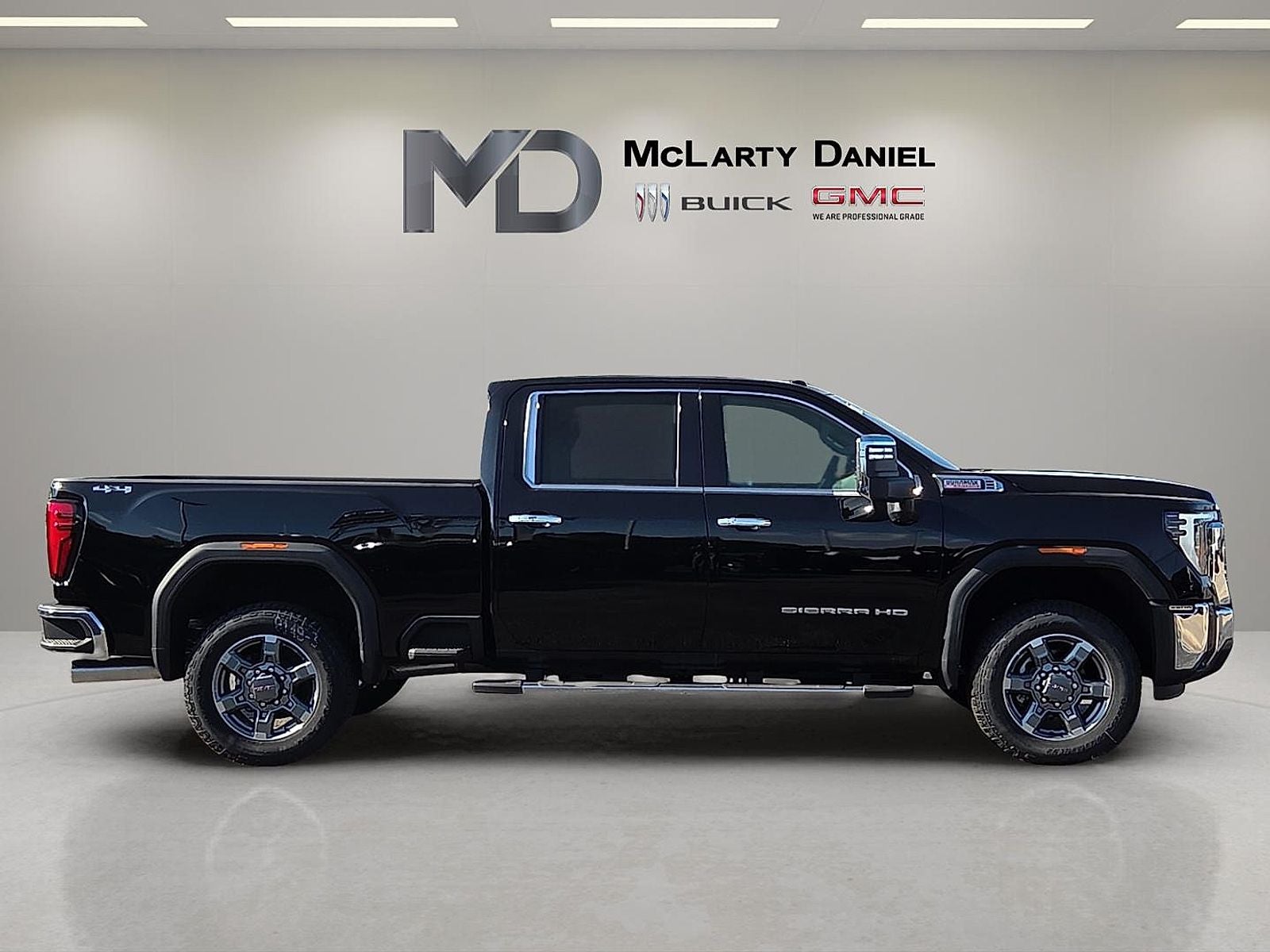 2025 GMC Sierra 2500 HD SLT
