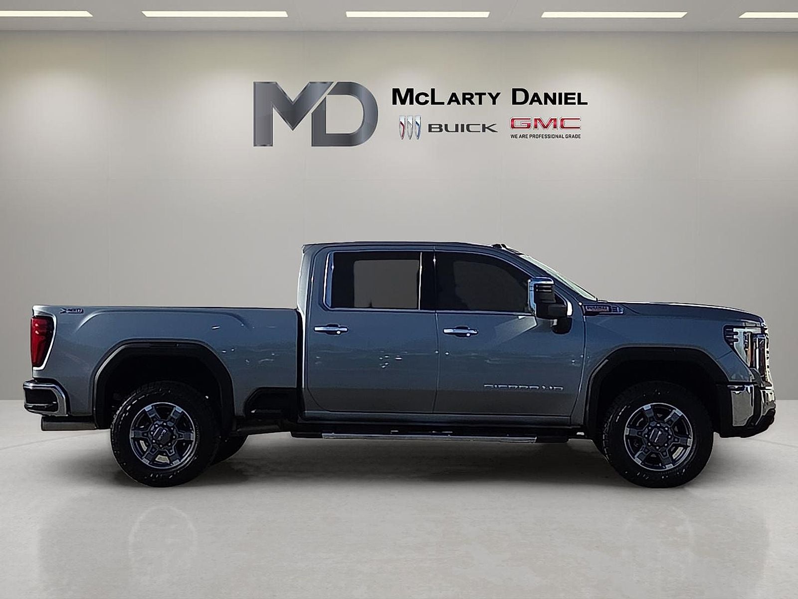 2025 GMC Sierra 2500 HD SLT