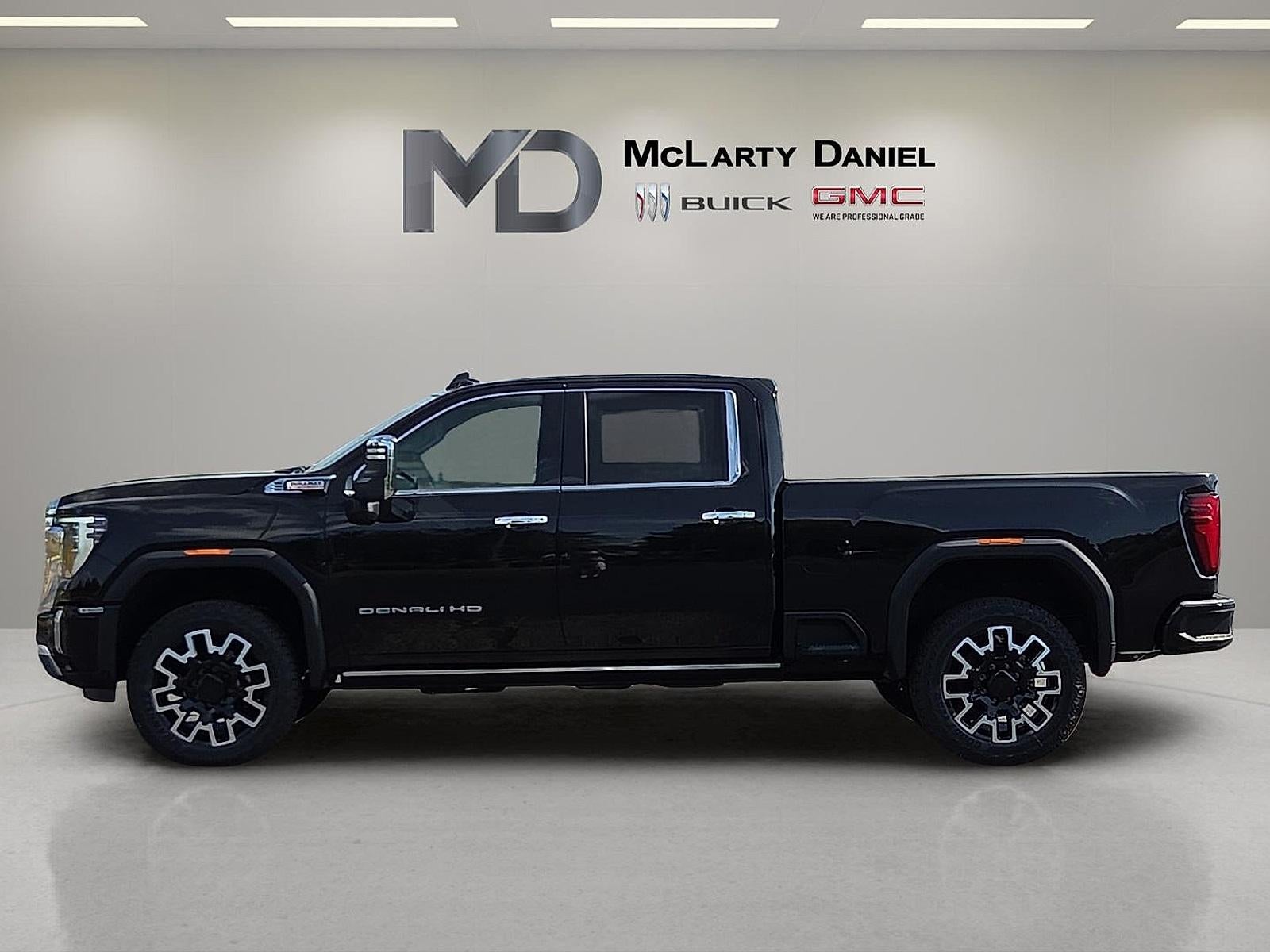2025 GMC Sierra 2500 HD Denali