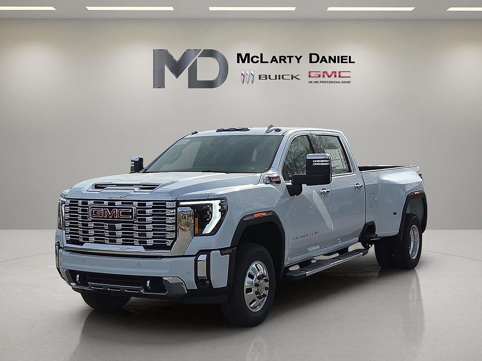 2026 GMC Sierra 3500 HD Denali DRW