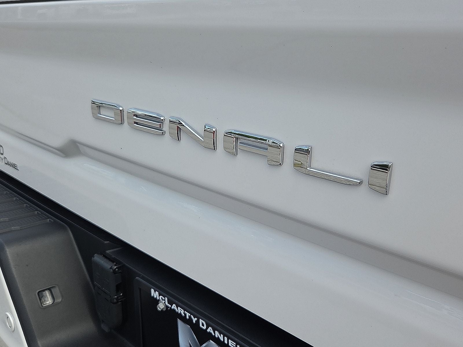 2025 GMC Sierra 3500 HD Denali Ultimate DRW