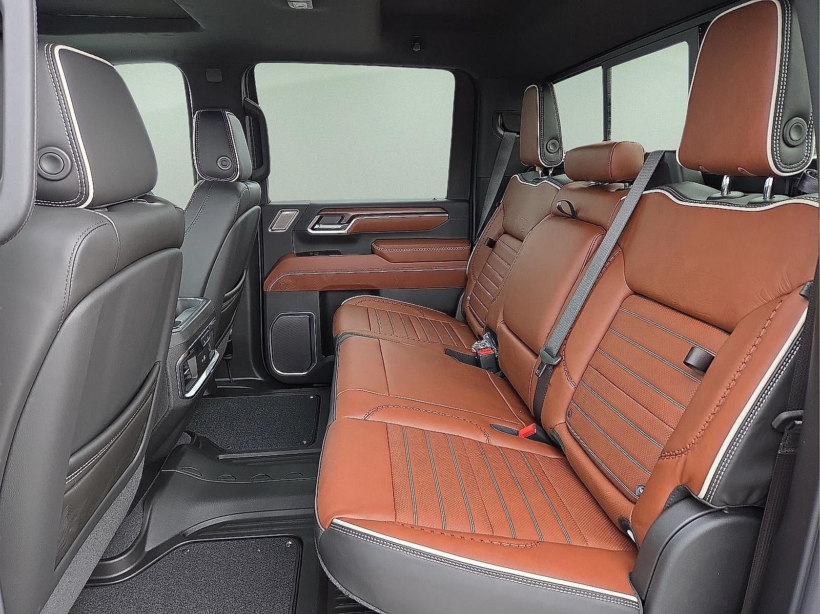 2026 GMC Sierra 3500 HD Denali Ultimate DRW