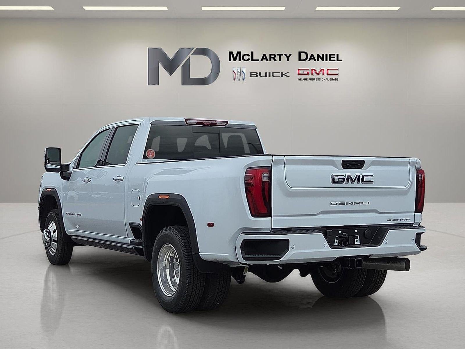 2026 GMC Sierra 3500 HD Denali Ultimate DRW