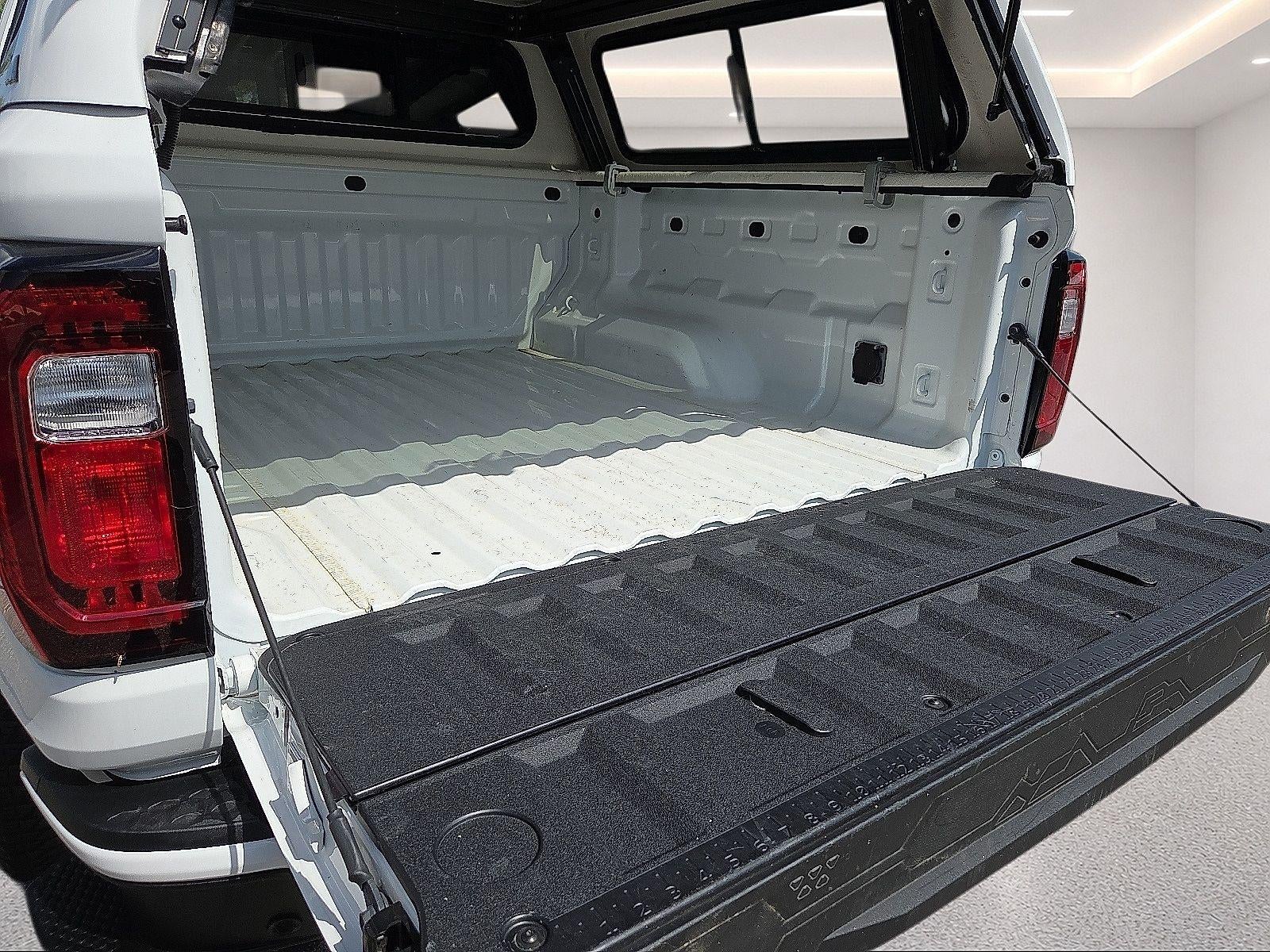 2025 GMC Canyon AT4