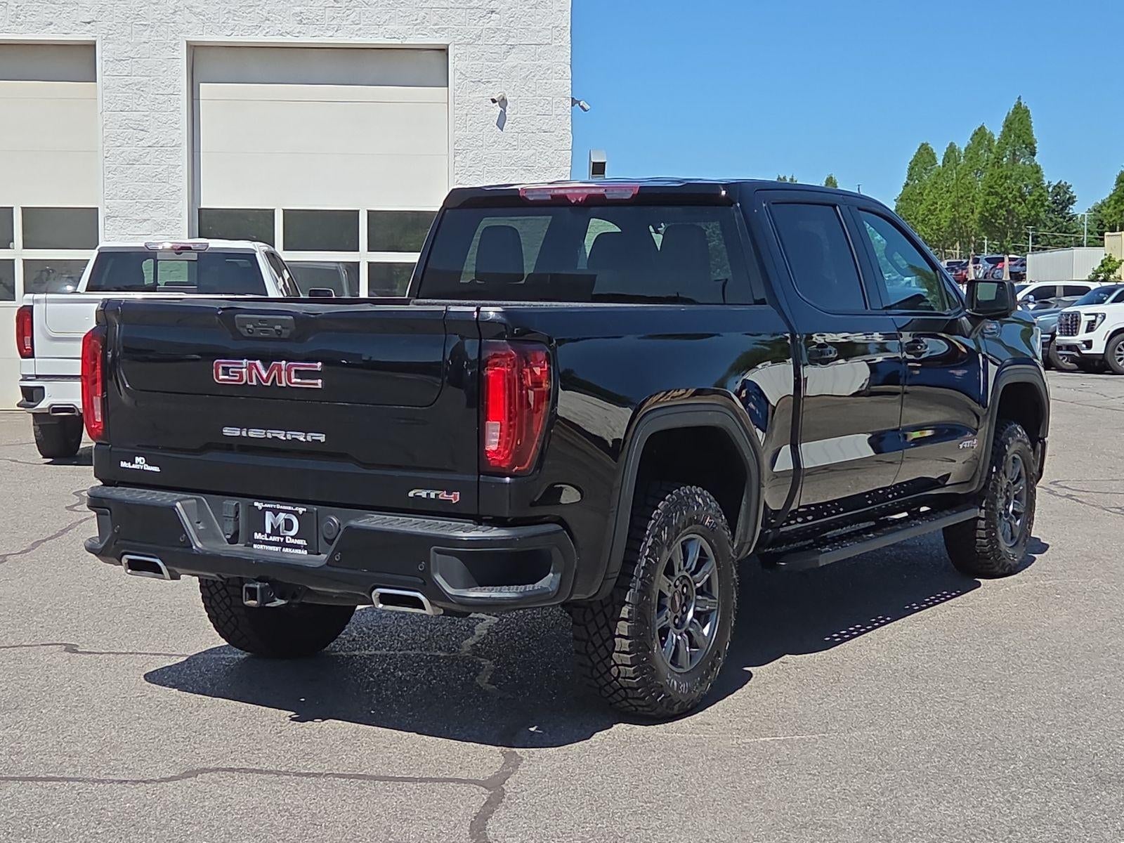 2023 GMC Sierra 1500 AT4