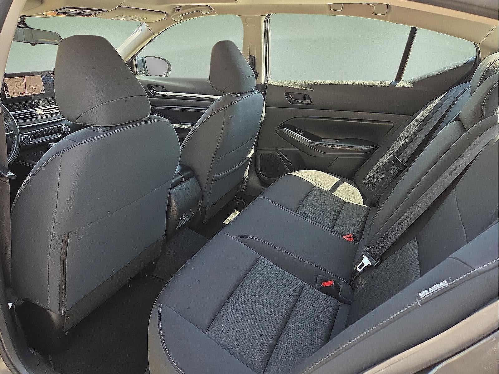 2023 Nissan Altima SV FWD