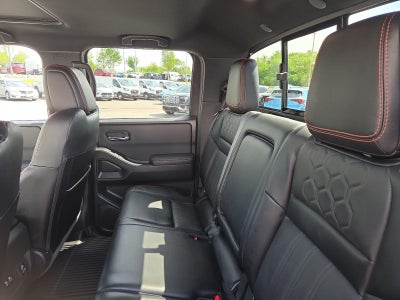 2024 Nissan Frontier Crew Cab PRO-4X 4x4