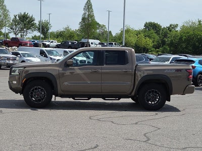 2024 Nissan Frontier Crew Cab PRO-4X 4x4