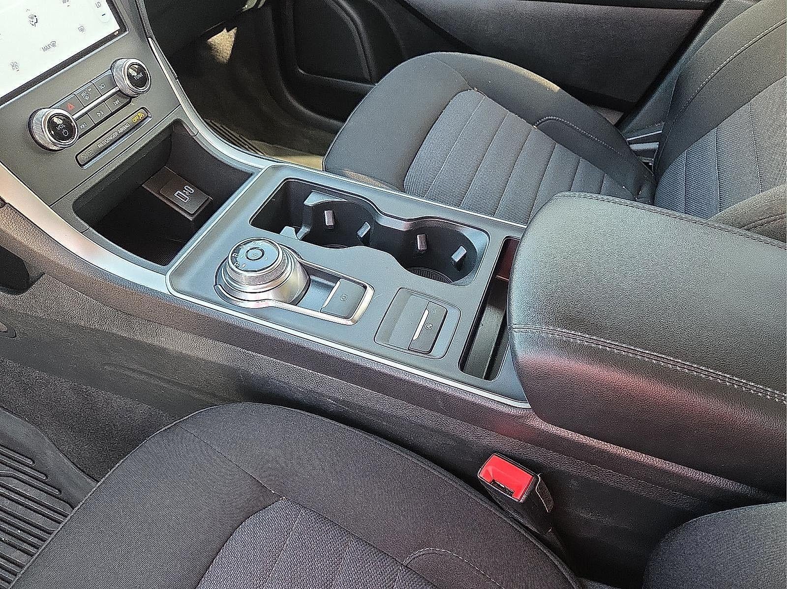 2024 Ford Edge SE