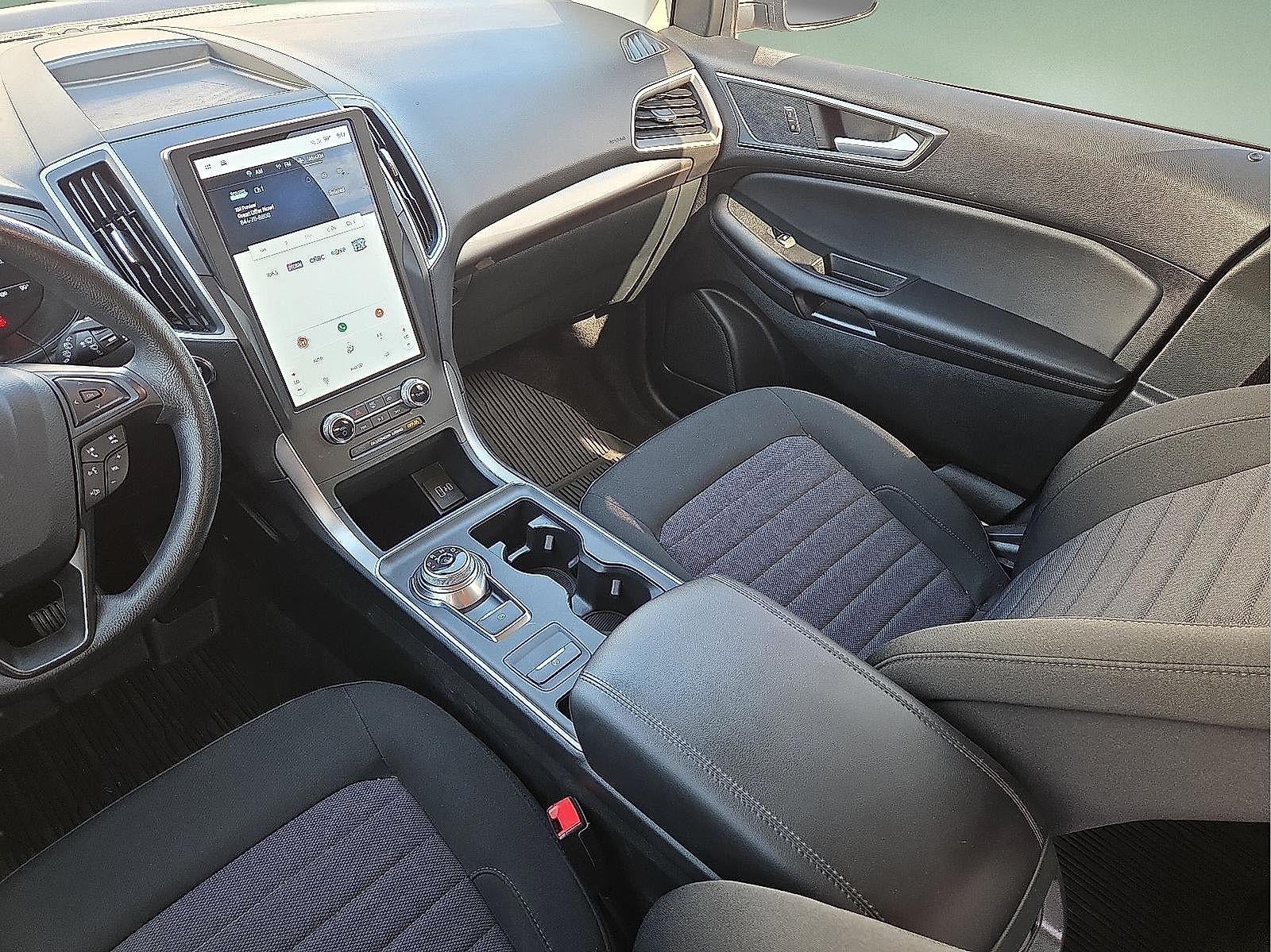 2024 Ford Edge SE