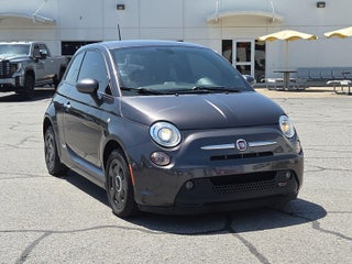 2019 FIAT 500e Base