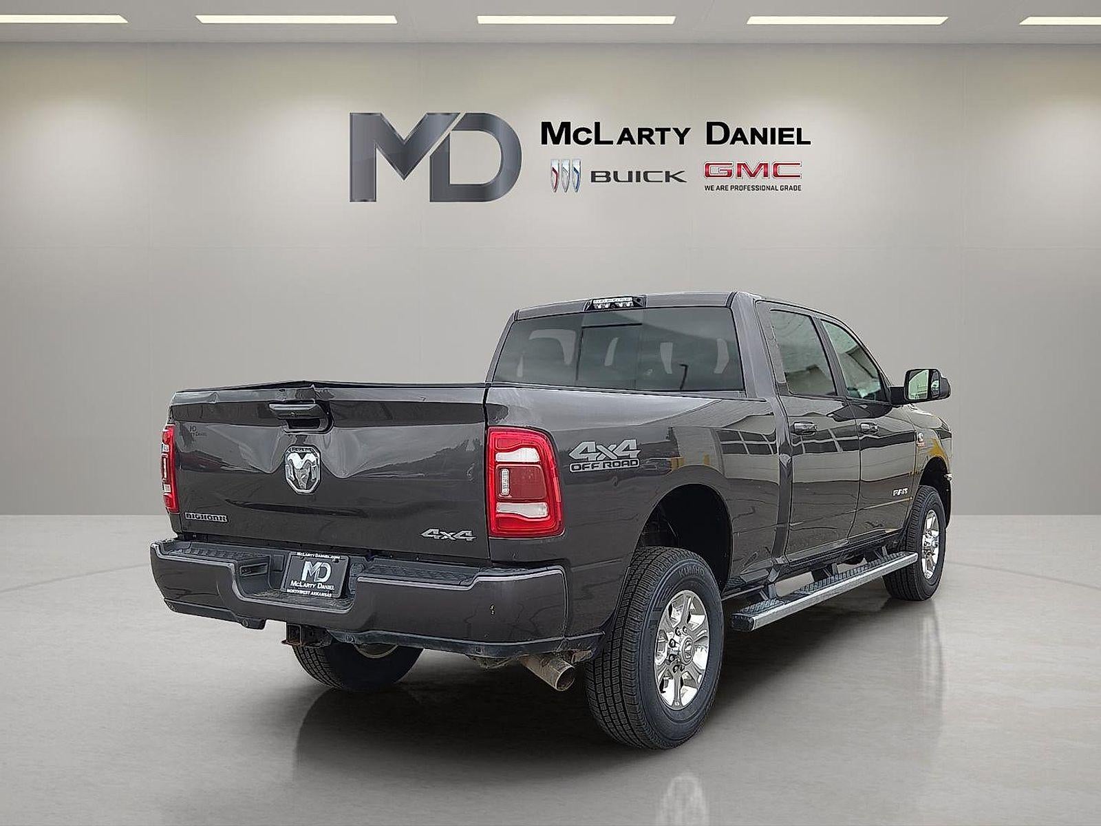 2020 RAM 2500 Big Horn Crew Cab 4x4 6'4" Box
