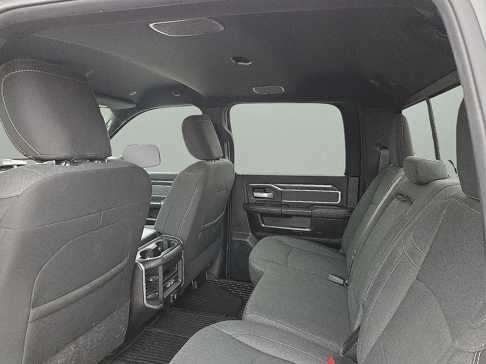 2020 RAM 2500 Big Horn Crew Cab 4x4 6'4" Box