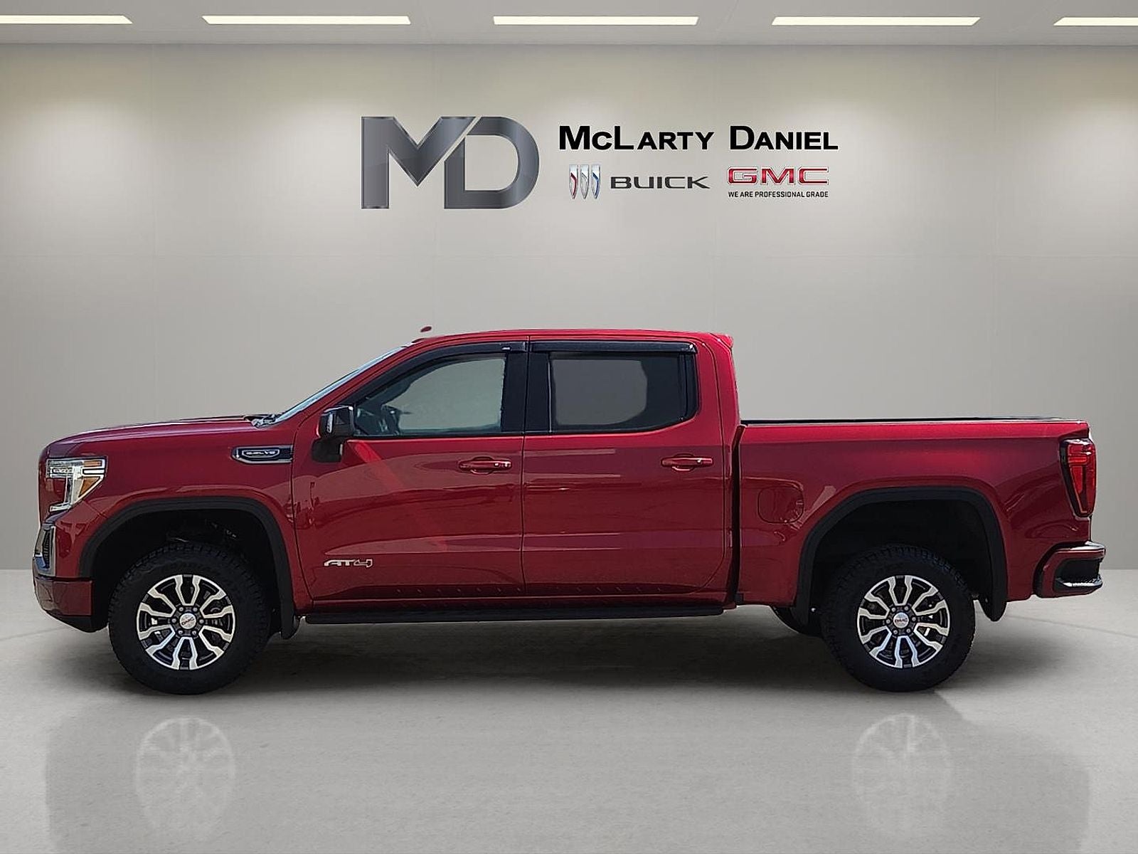 2021 GMC Sierra 1500 AT4