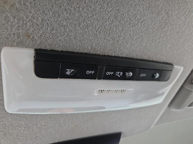 2023 Nissan Kicks S Xtronic CVT