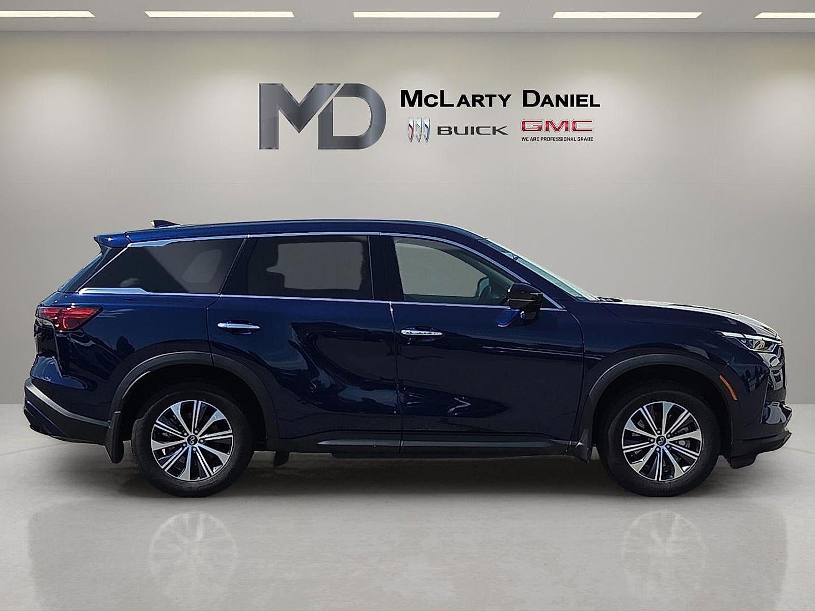 2025 INFINITI QX60 PURE