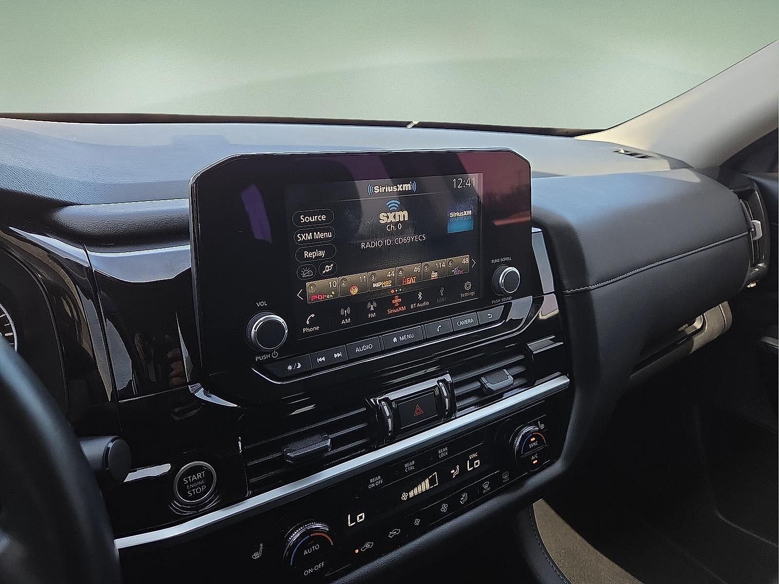 2024 Nissan Pathfinder SV 4WD