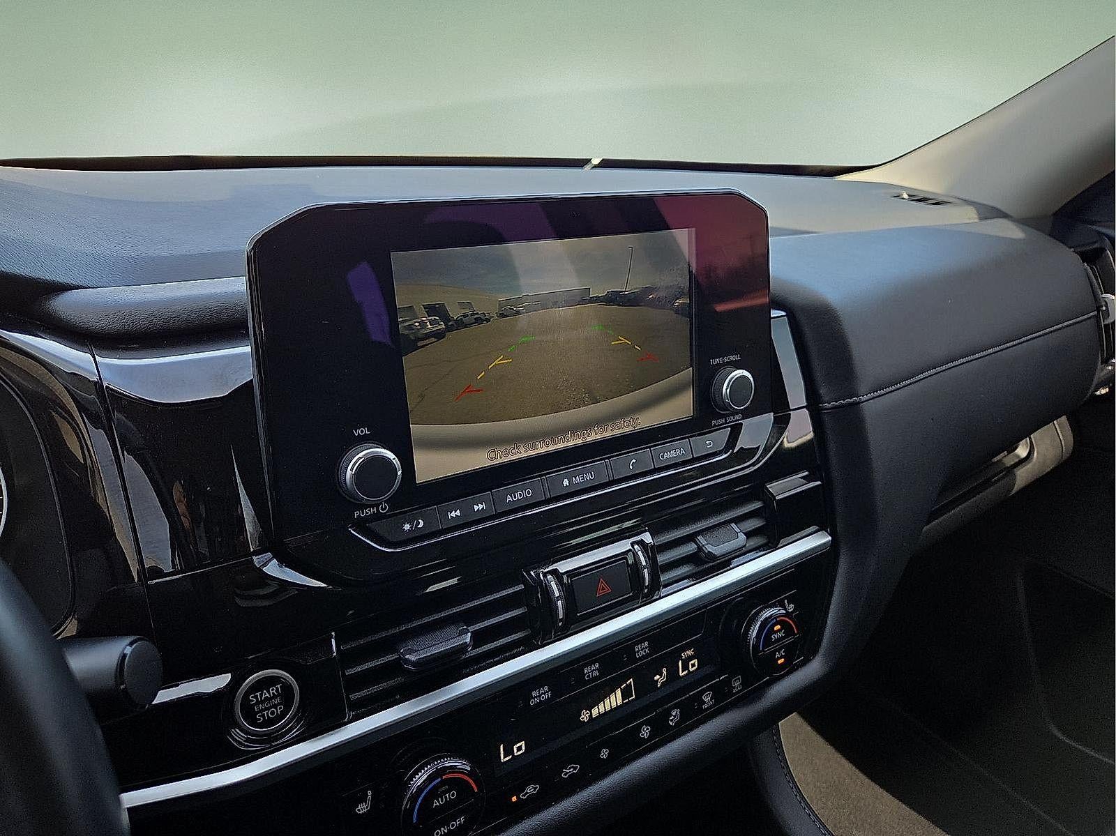 2024 Nissan Pathfinder SV 4WD