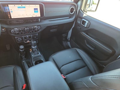 2024 Jeep Wrangler 4-Door Sahara 4x4