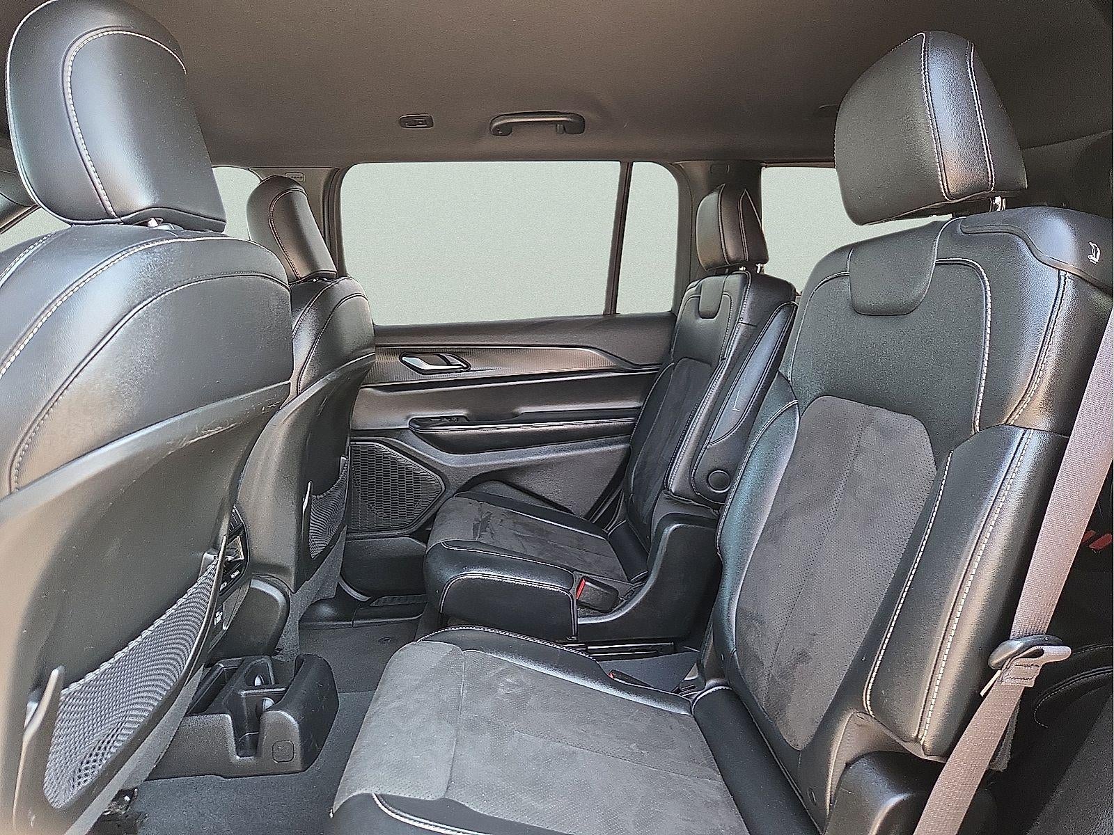 2023 Jeep Grand Cherokee L Altitude 4x4