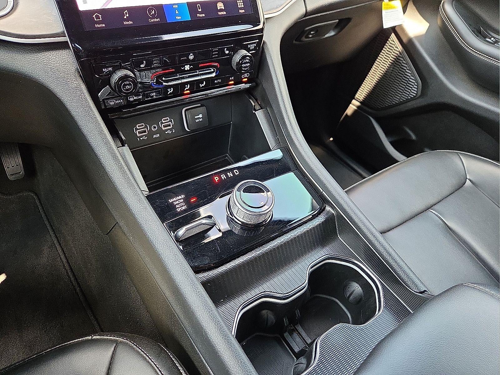 2025 Jeep Grand Cherokee L Limited 4x4
